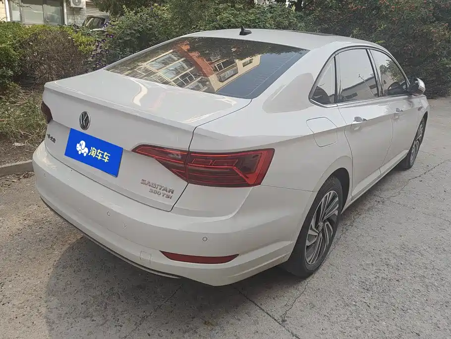 Volkswagen Sagitar — миниатюра 3