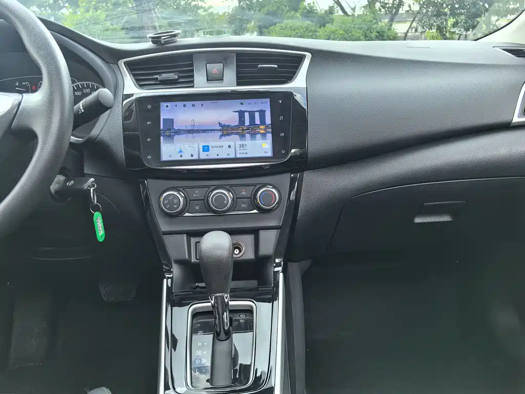 Nissan Sylphy — миниатюра 11