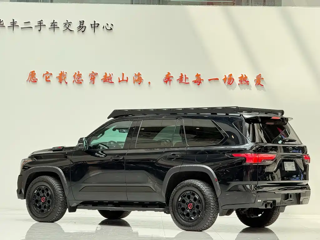 Toyota Sequoia 2025 3.5L AT