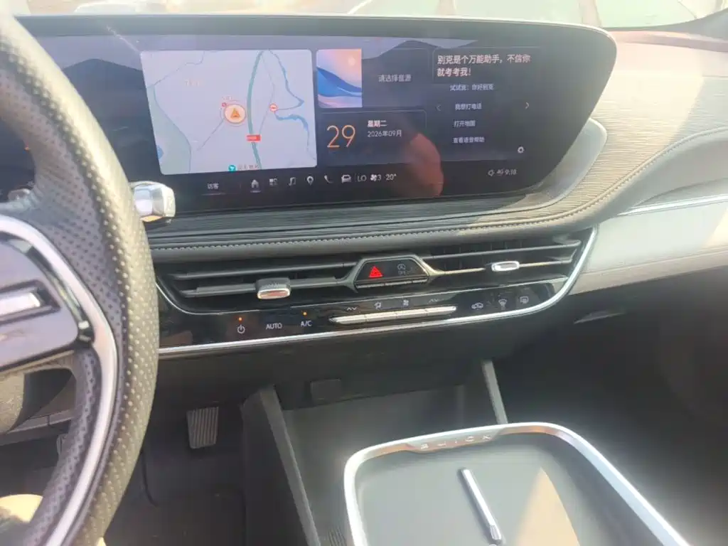 Buick LaCrosse — миниатюра 13