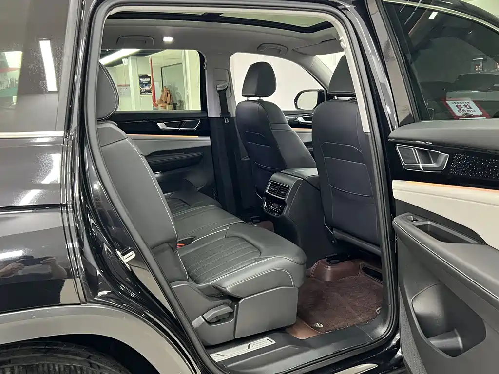 Volkswagen Teramont — миниатюра 12