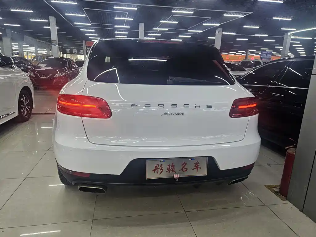 Porsche Macan 2017 Macan 2.0T