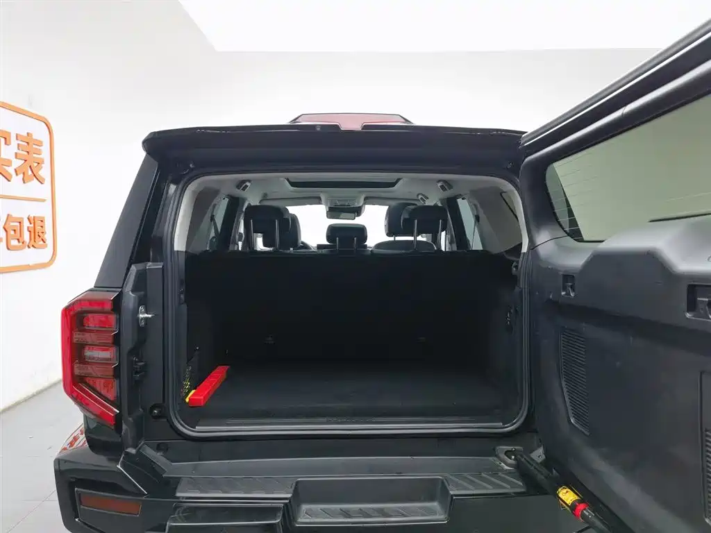 TANK TANK 400 NEW ENERGY