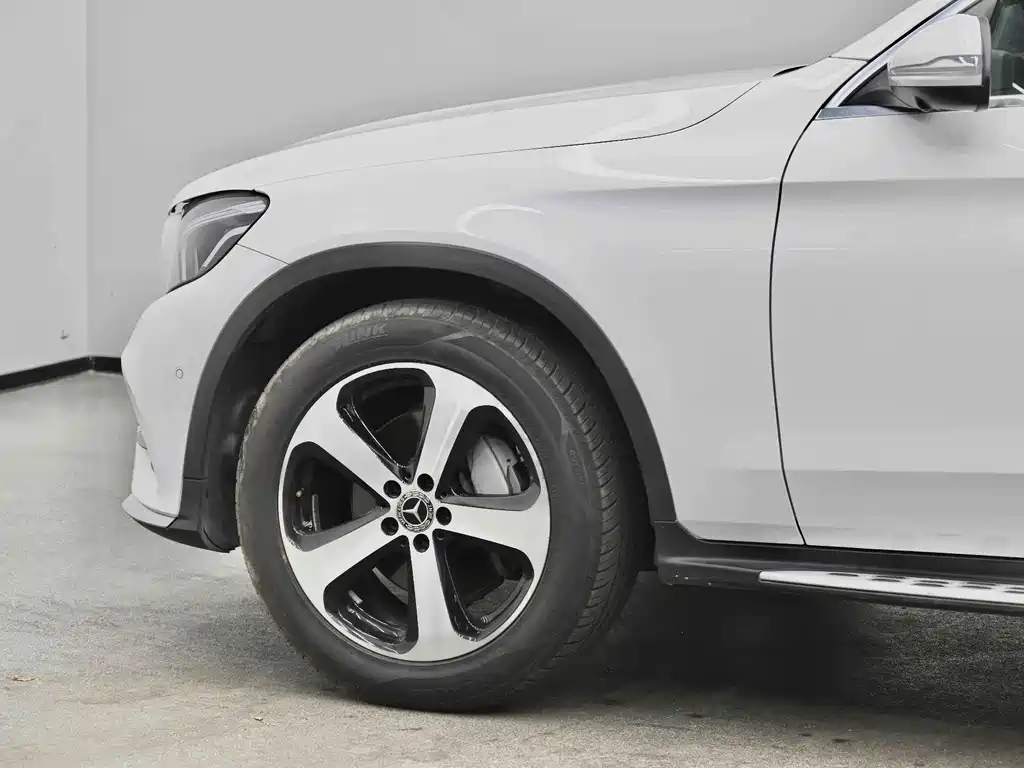 Mercedes-Benz GLC — миниатюра 2