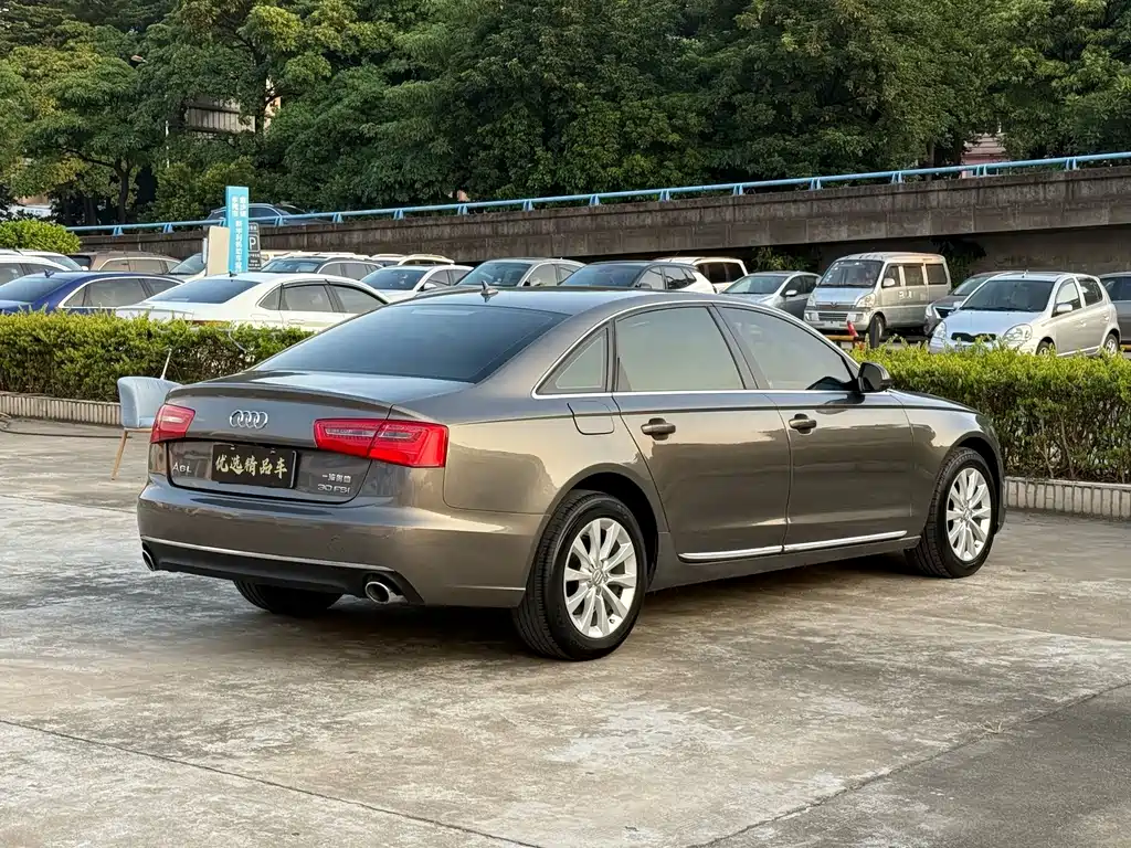 Audi A6L — миниатюра 9