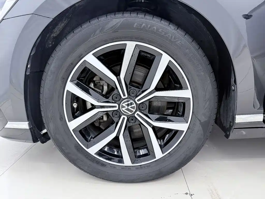 Volkswagen Magotan PHEV — миниатюра 17
