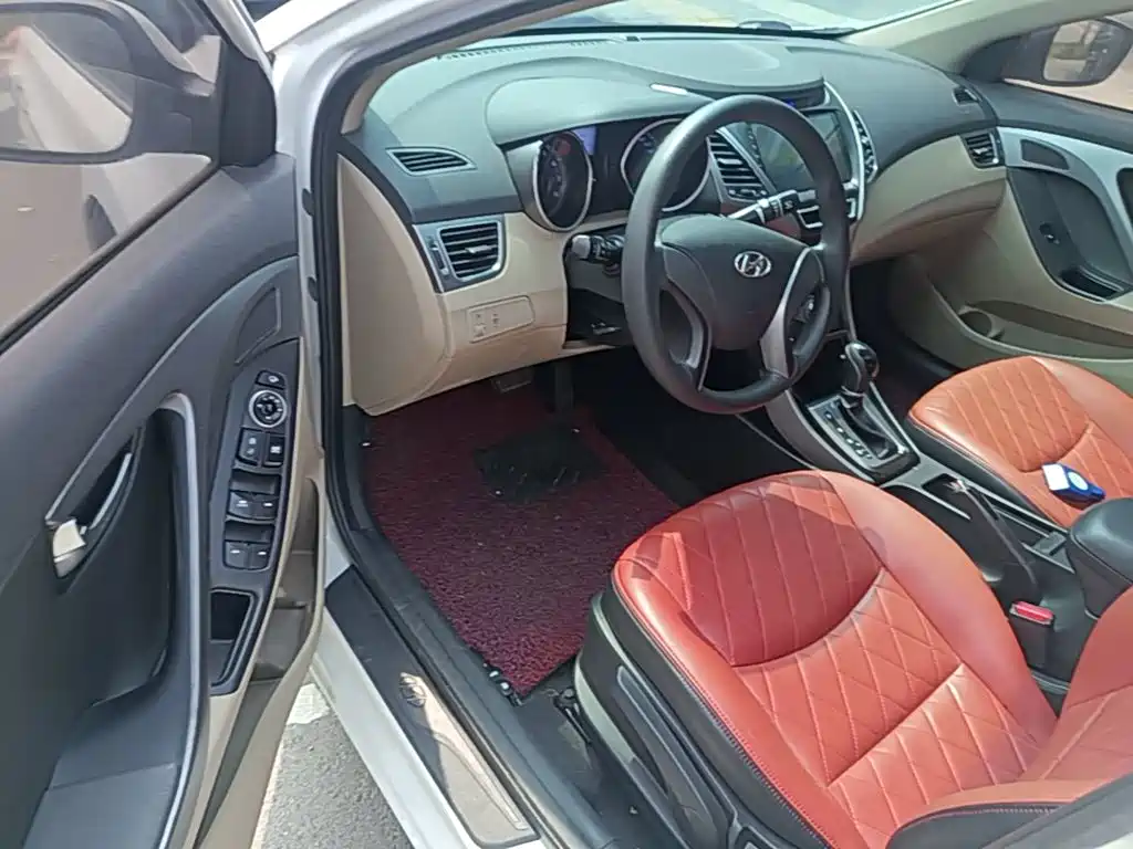 Hyundai Elantra Langdong — миниатюра 21