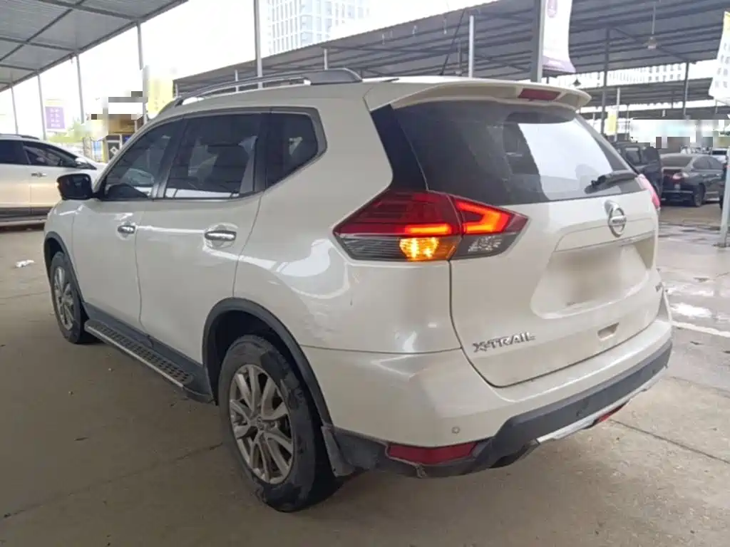 Nissan X-Trail — миниатюра 5