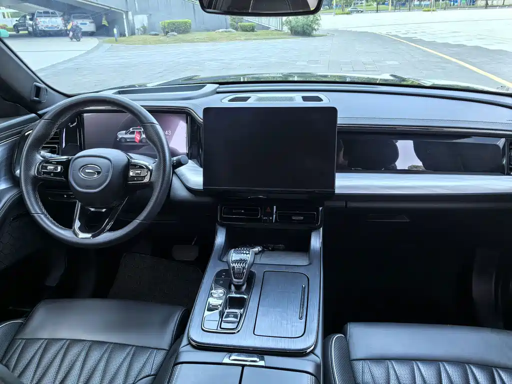 GAC Trumpchi GS8 2022 — фото 12