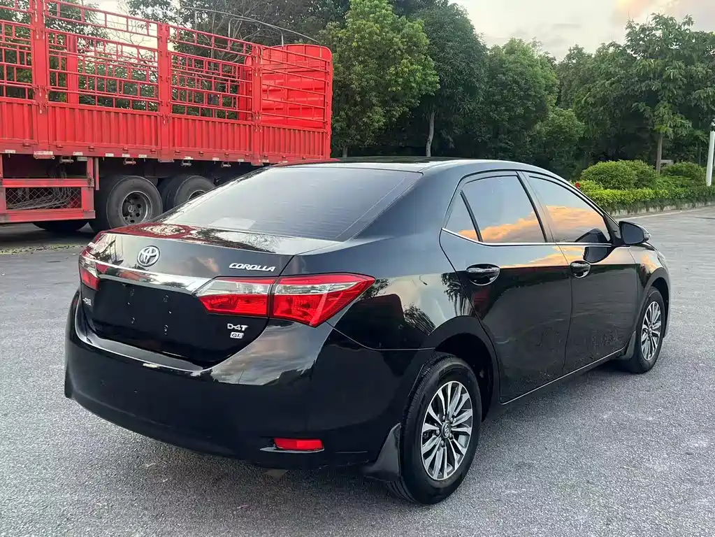 Toyota Corolla — миниатюра 7