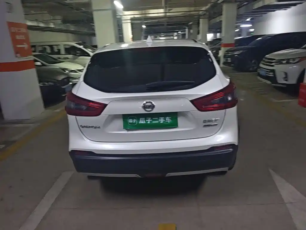 Nissan Qashqai — миниатюра 6