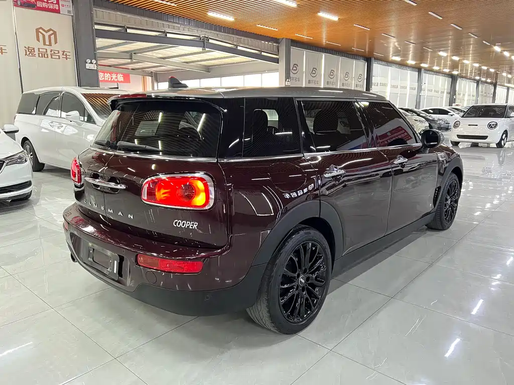 MINI CLUBMAN