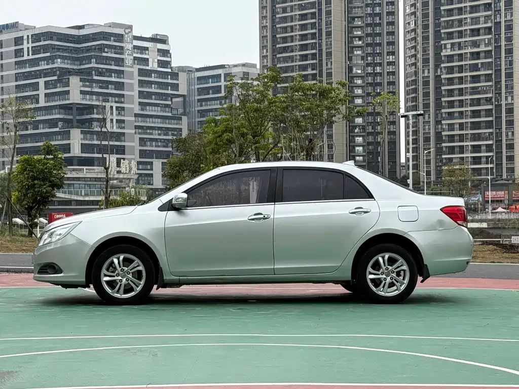 BYD Surui — миниатюра 4