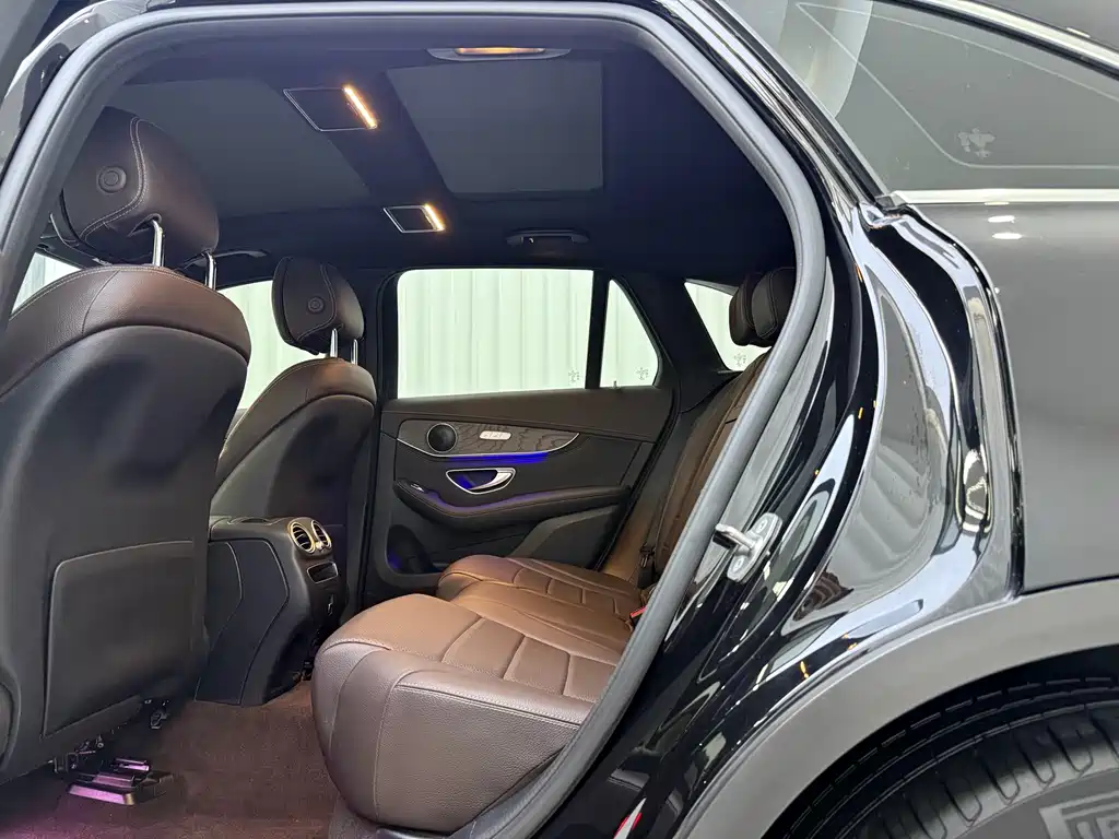 Mercedes-Benz GLC 2020 GLC 260 L 4MATIC Luxury
