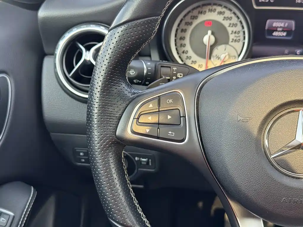 Mercedes-Benz GLA — миниатюра 14