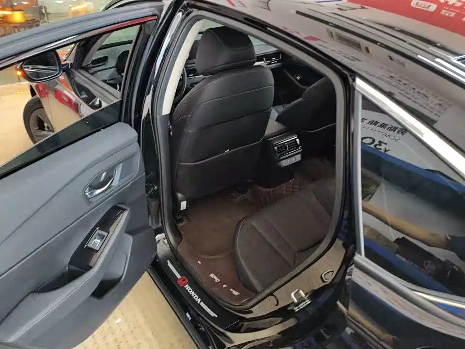 Honda Inspire — миниатюра 4