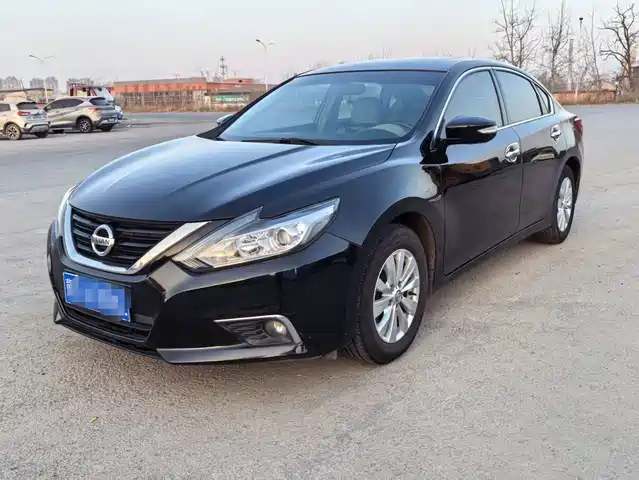 nissan teana