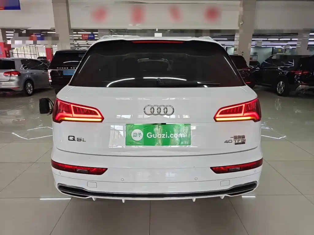 Audi Q5L — миниатюра 6