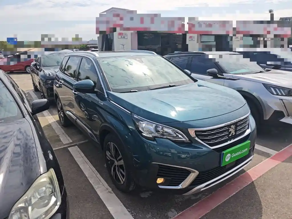 Peugeot 5008 — миниатюра 4