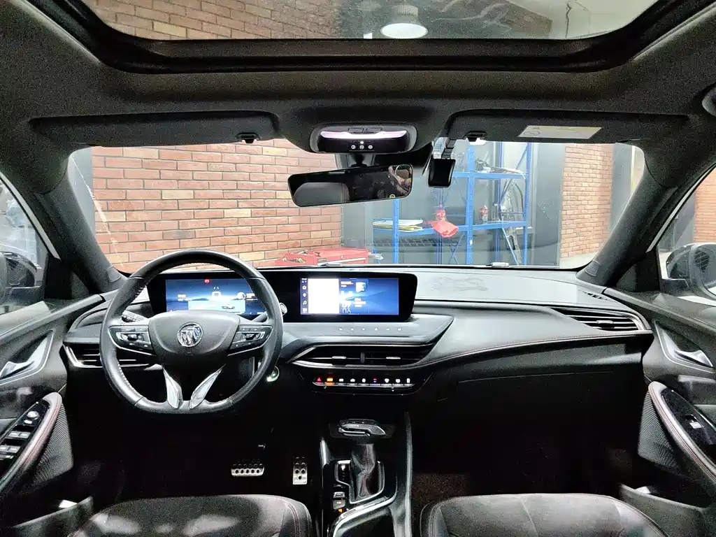 Buick Verano — миниатюра 12