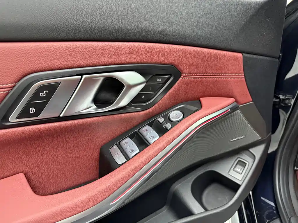 BMW 3 Series — миниатюра 14