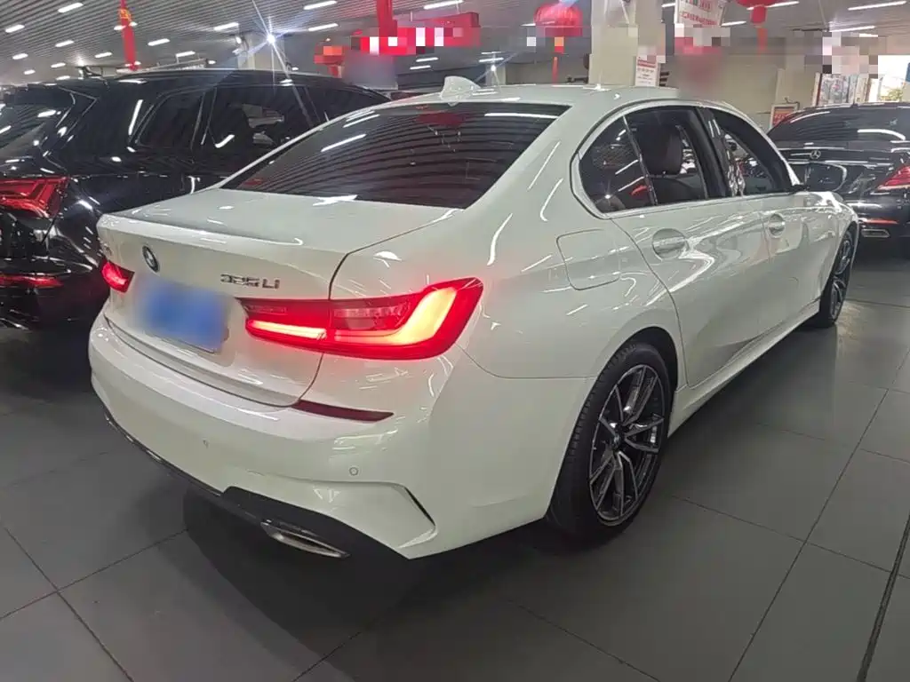 BMW 3 Series — миниатюра 7