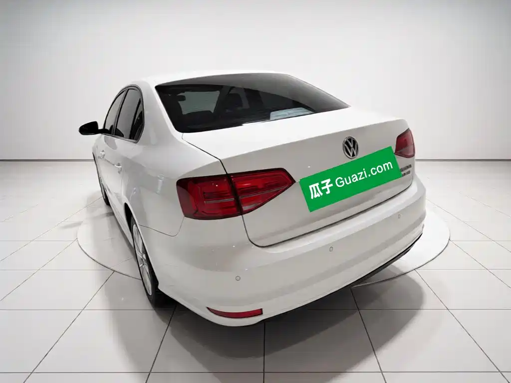 Volkswagen Sagitar — миниатюра 25