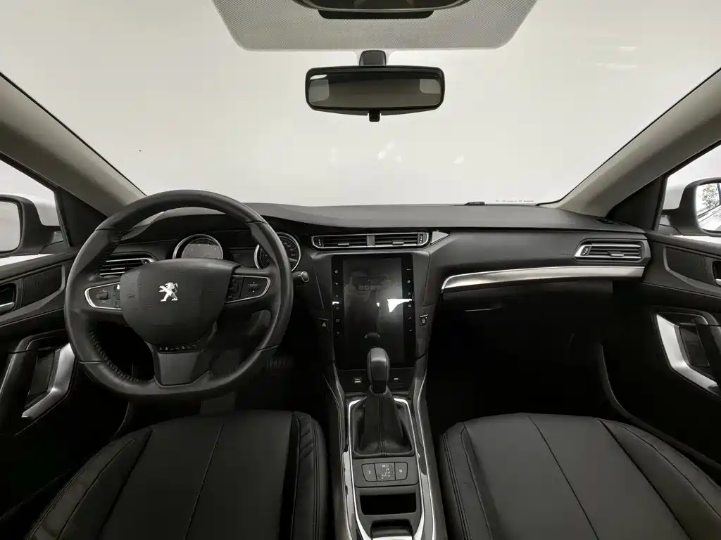 Peugeot 408 — миниатюра 5