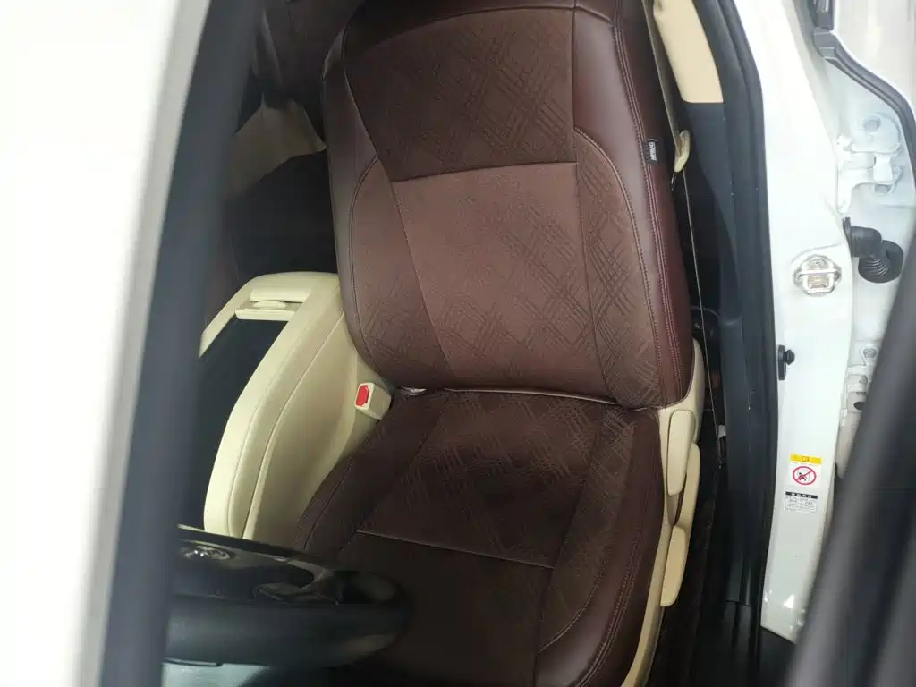 Toyota Highlander — миниатюра 12