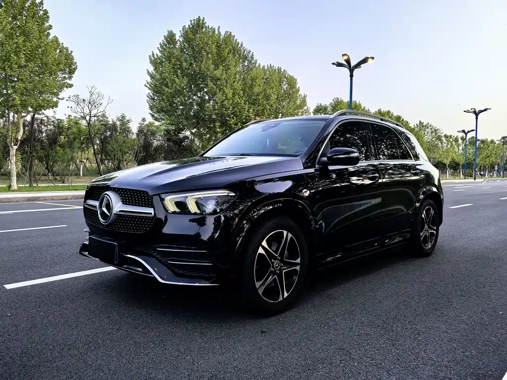 MERCEDES-BENZ GLE