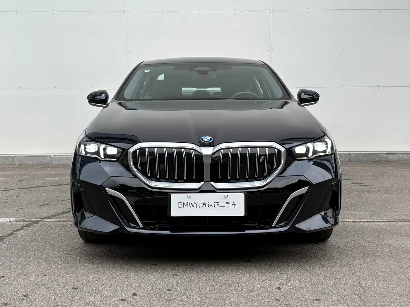 宝马i5 2025款 eDrive 40L M运动套装 2025