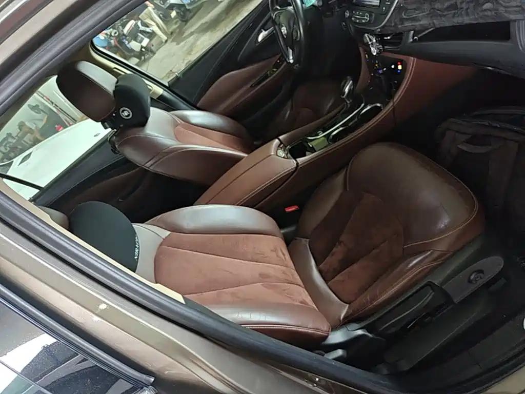 Buick Envision Plus — миниатюра 25