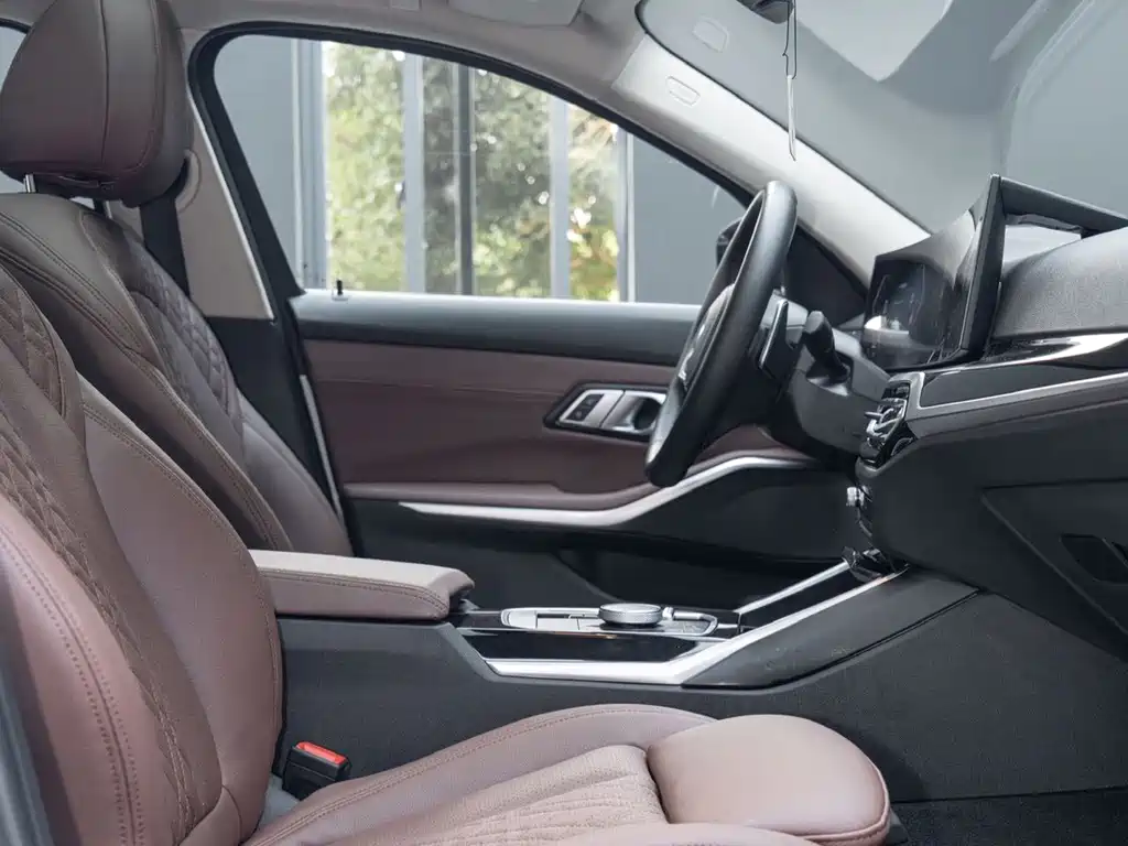 BMW 3 Series — миниатюра 15