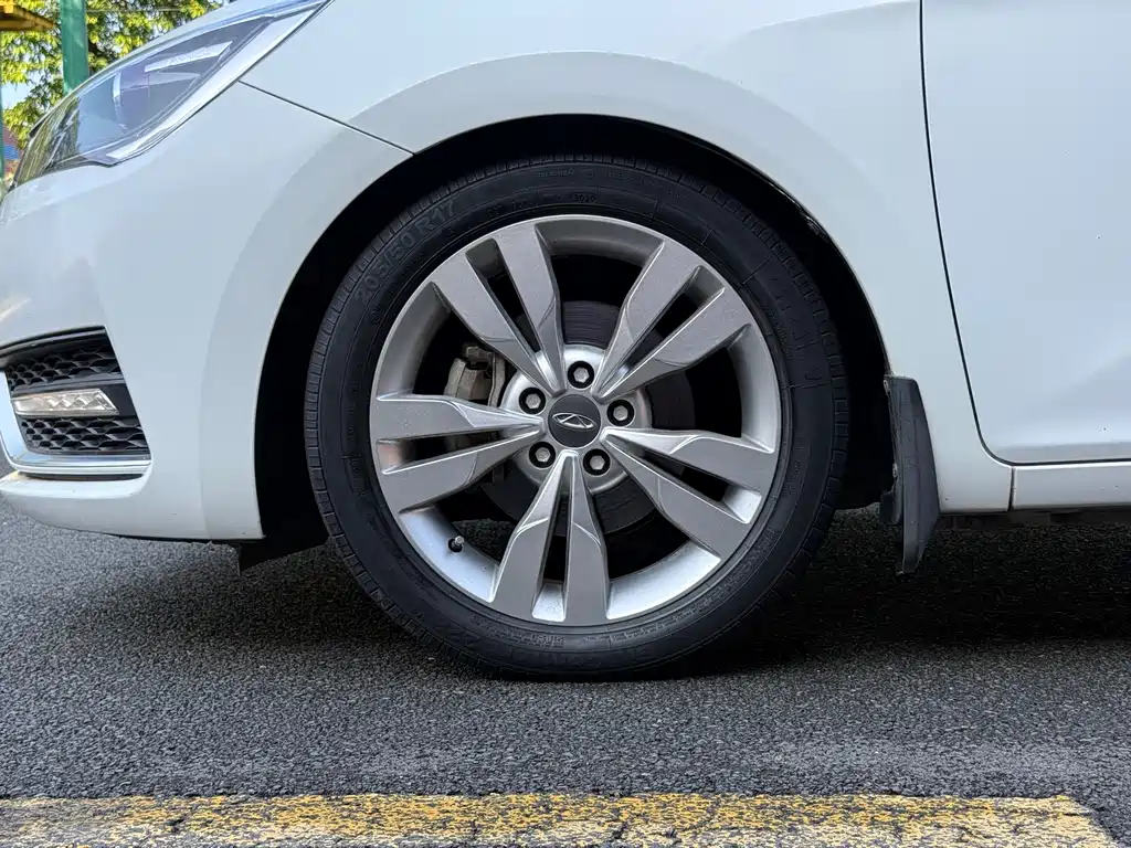 Chery Arrizo 5 — миниатюра 16