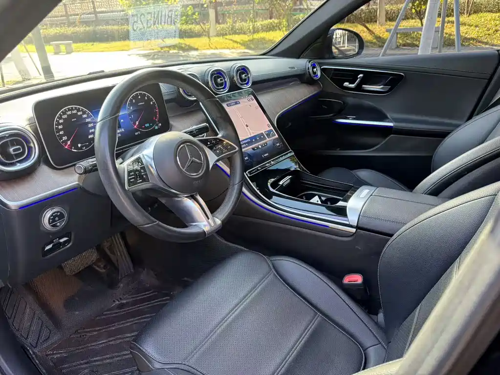 MERCEDES-BENZ C CLASS