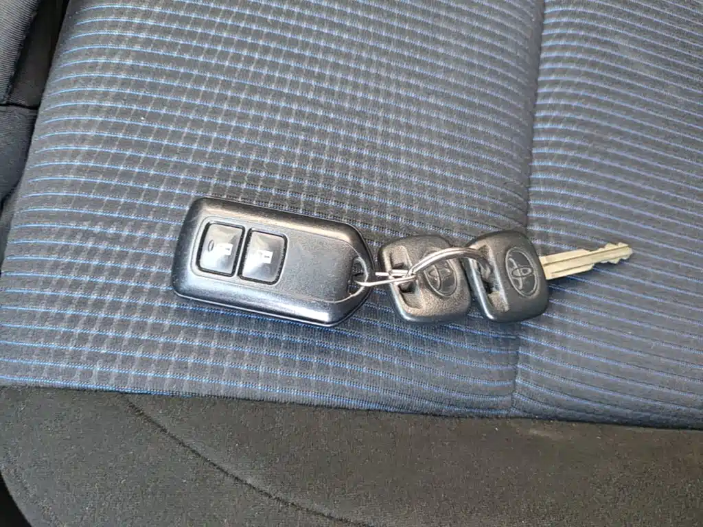 Toyota Yaris L — миниатюра 9