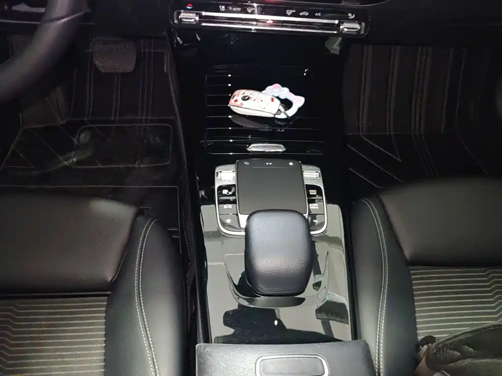 Mercedes-Benz A-Class (Import) — миниатюра 14
