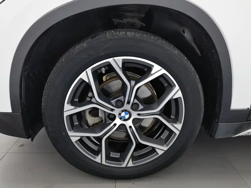 BMW X1 — миниатюра 17
