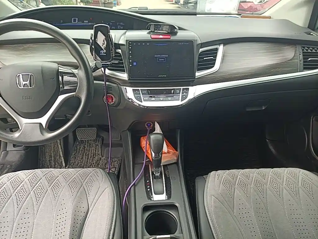 Honda Jade — миниатюра 13