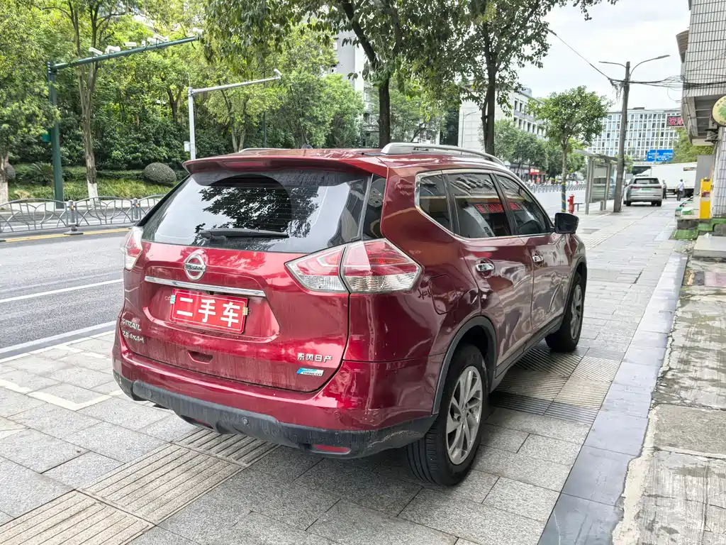 Nissan X-Trail — миниатюра 8