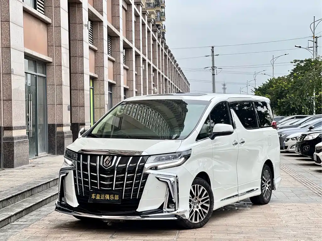 Toyota Alphard 2016