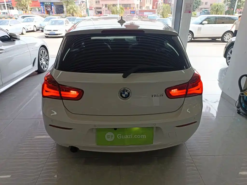BMW 1 Series 1 2018 118i Lead