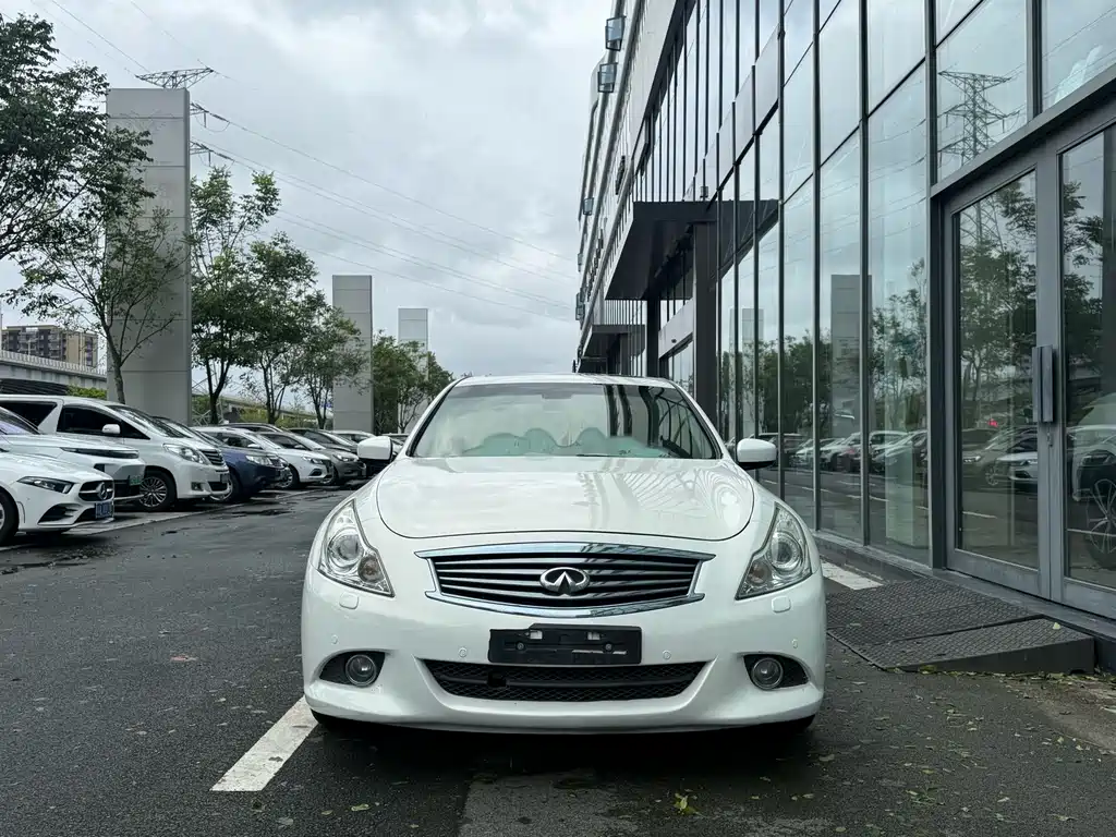 Infiniti G — миниатюра 2