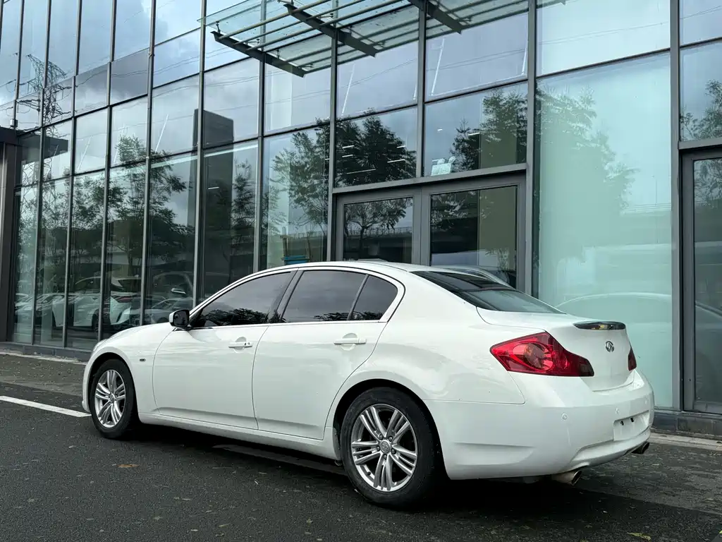 Infiniti G — миниатюра 19