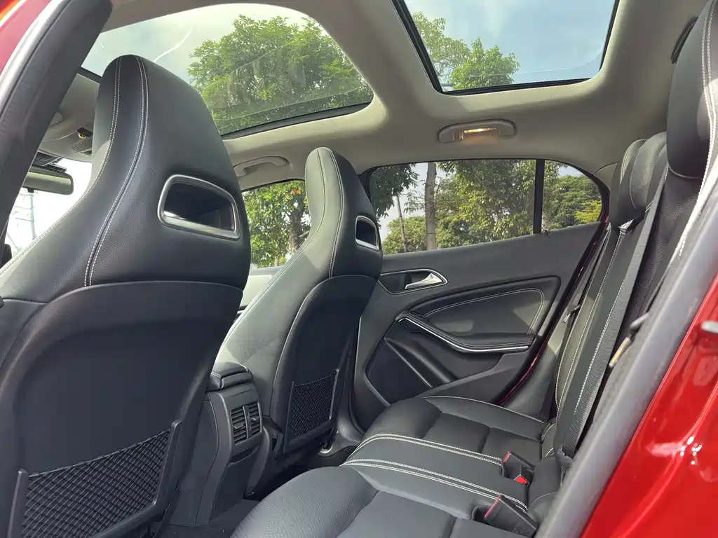 Mercedes-Benz GLA — миниатюра 5