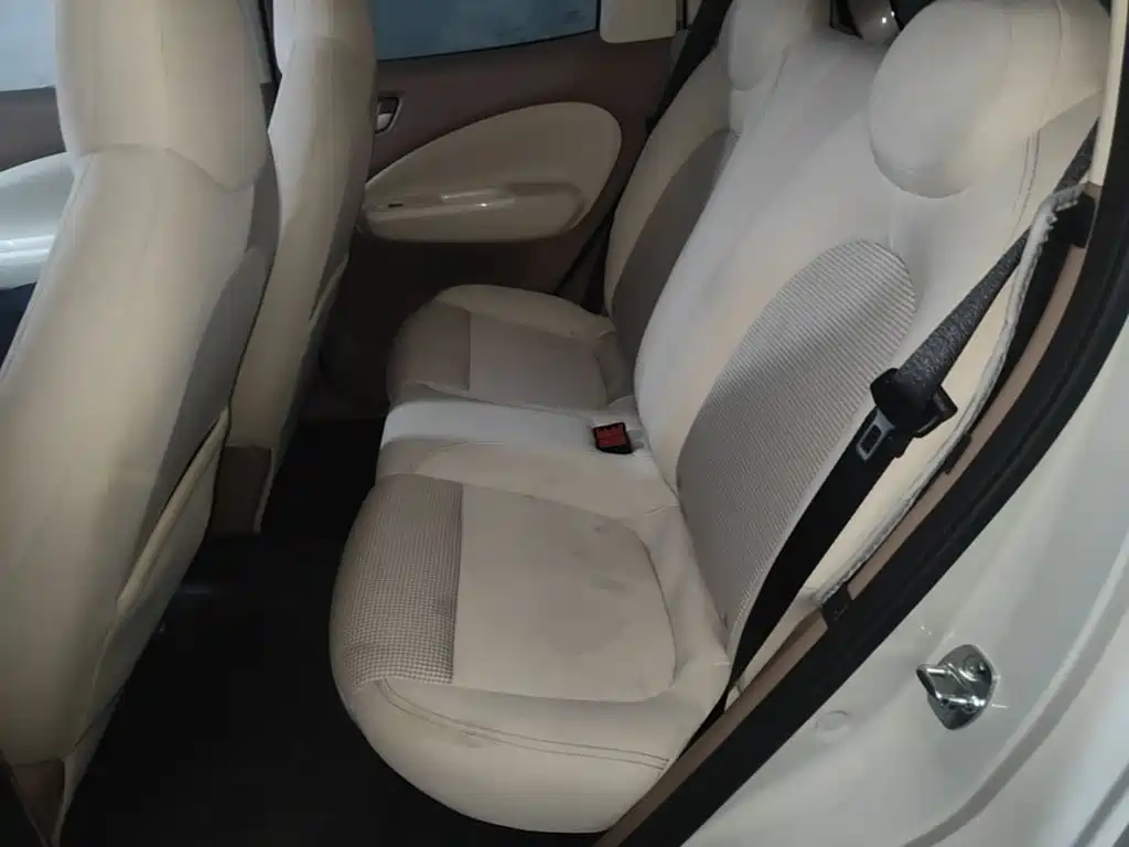 Wuling MINIEV — миниатюра 17
