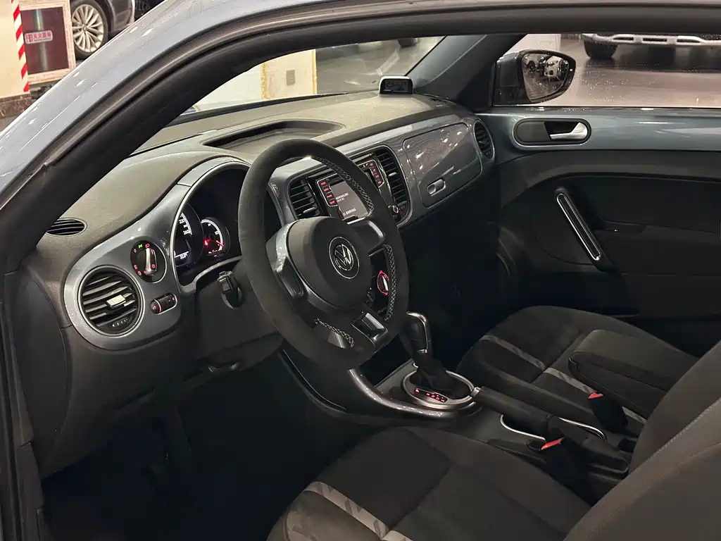 Volkswagen Beetle — миниатюра 5