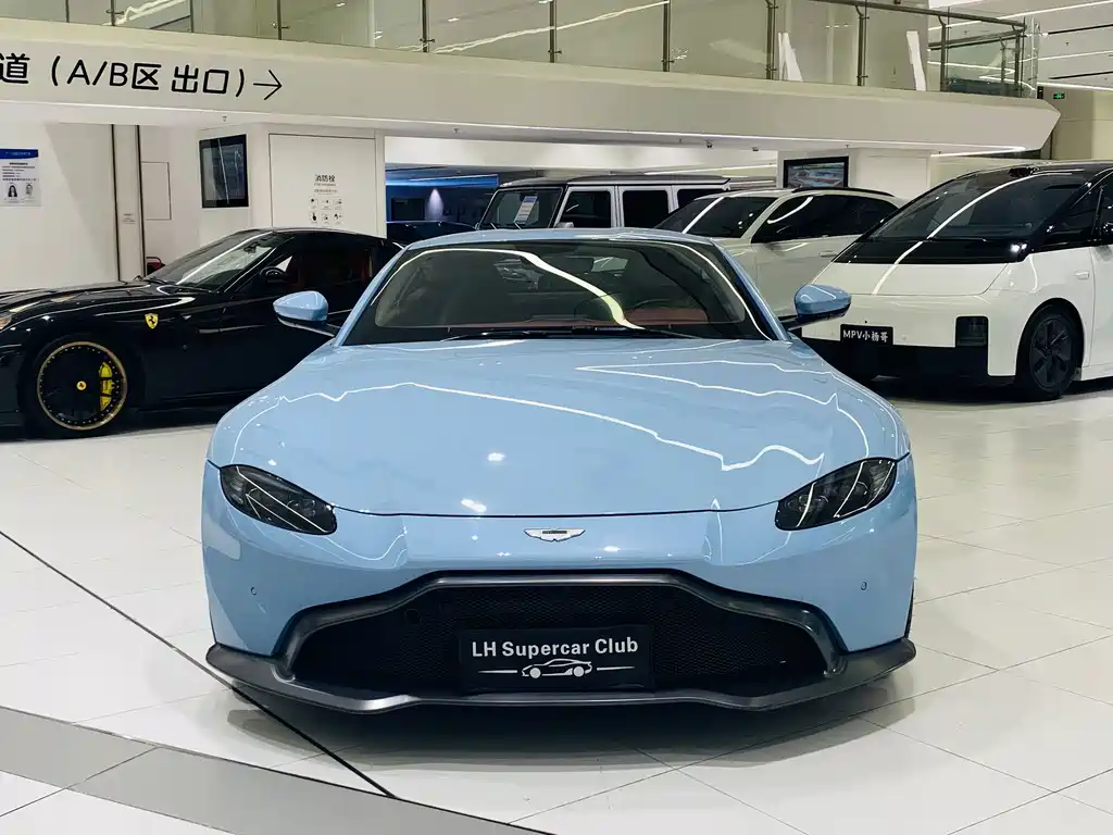 Aston Martin V8 Vantage — миниатюра 2