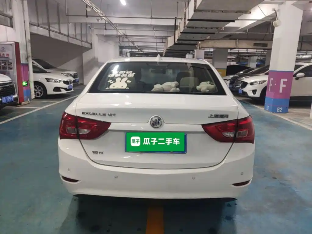 Buick Excelle — миниатюра 6