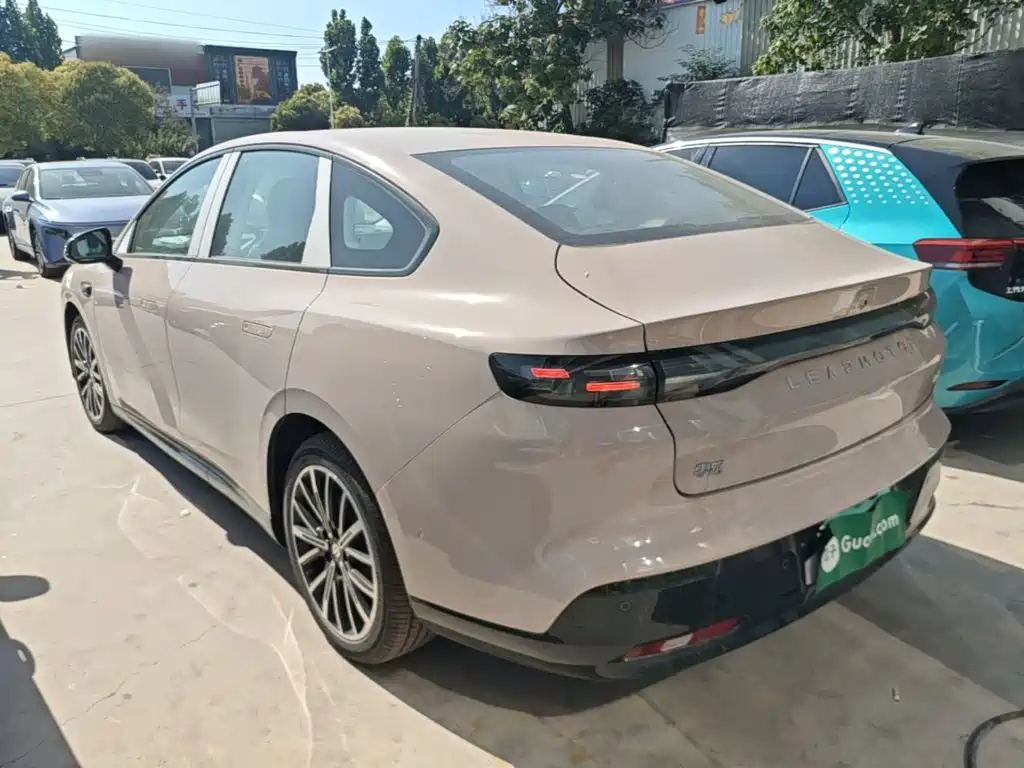 Leapmotor B01 2025 430